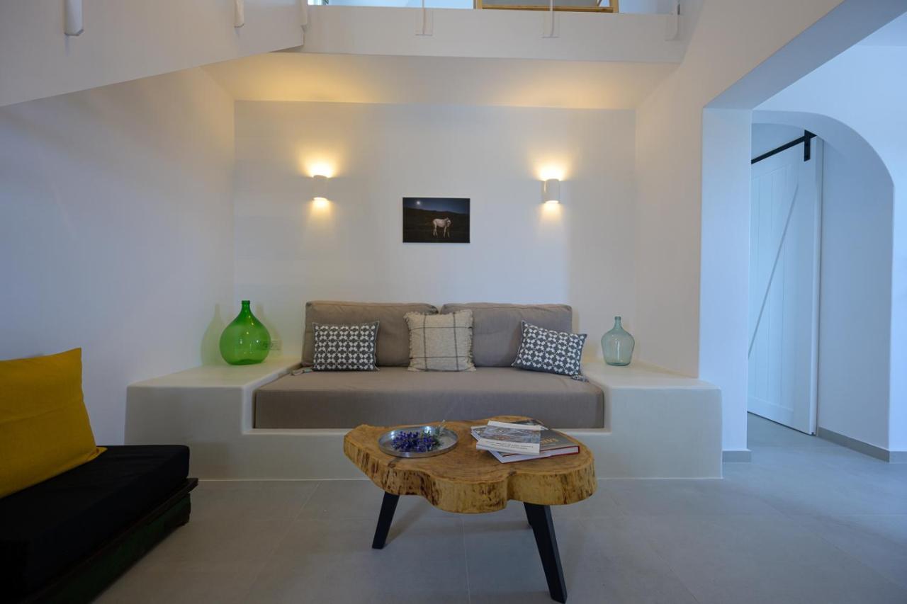 Oia Kissiri - Private Pool Villas Exteriör bild