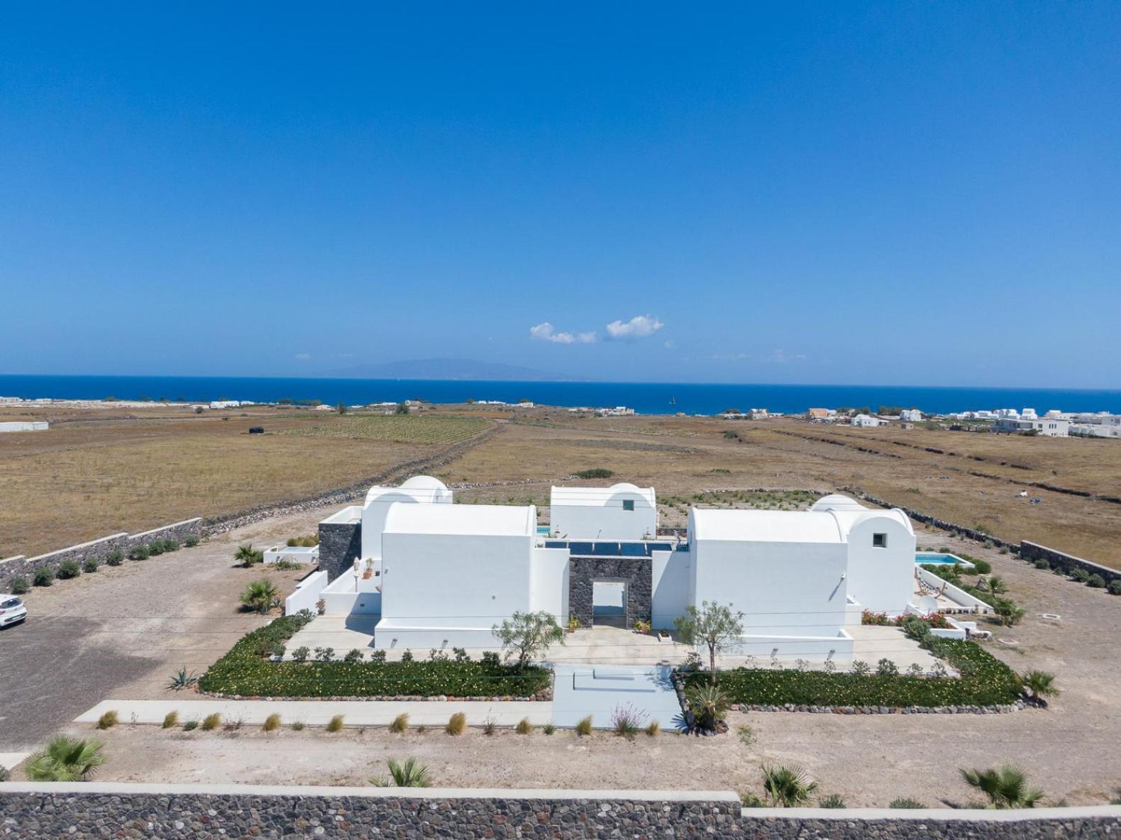 Oia Kissiri - Private Pool Villas Exteriör bild